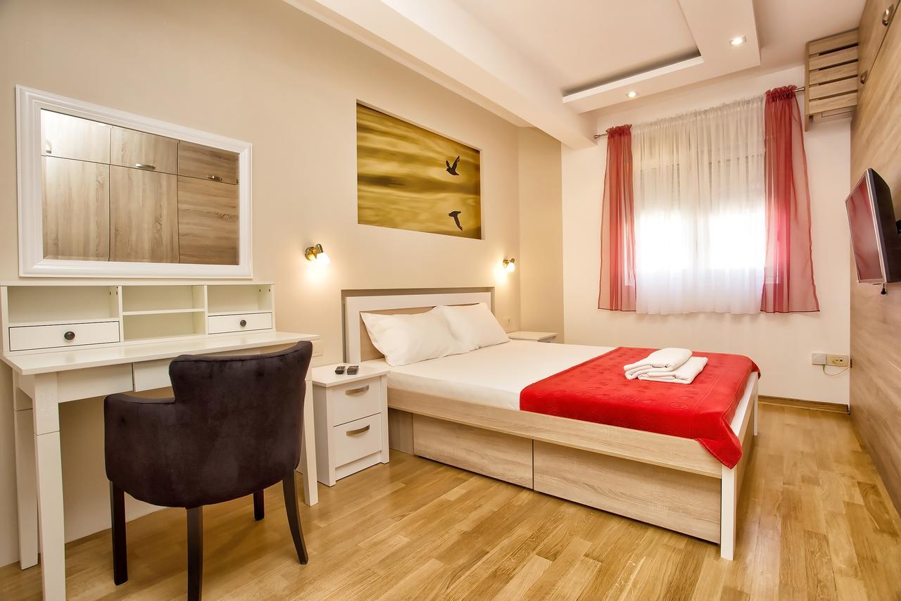 Lux Apartment Goodness Kotor Eksteriør bilde