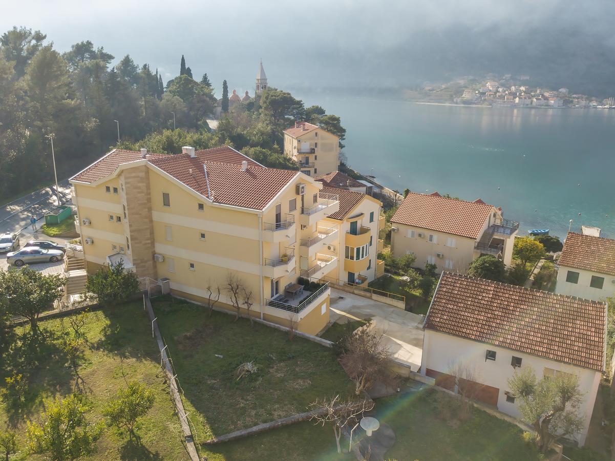 Lux Apartment Goodness Kotor Eksteriør bilde